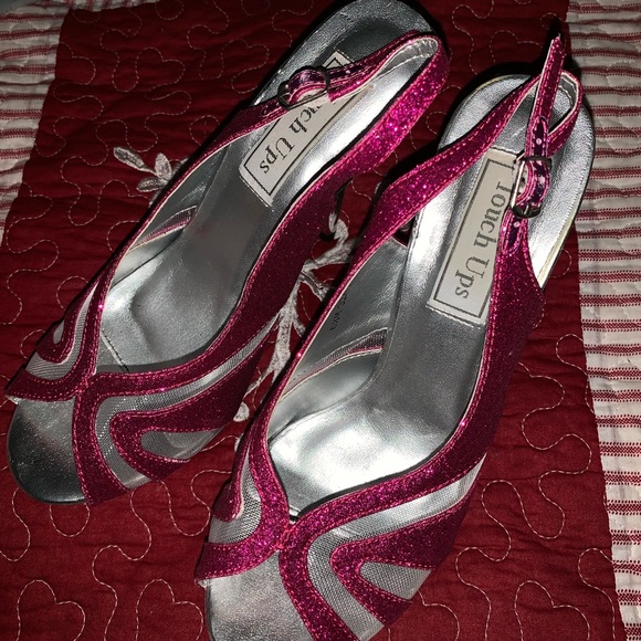 Party heels - Picture 2 of 2